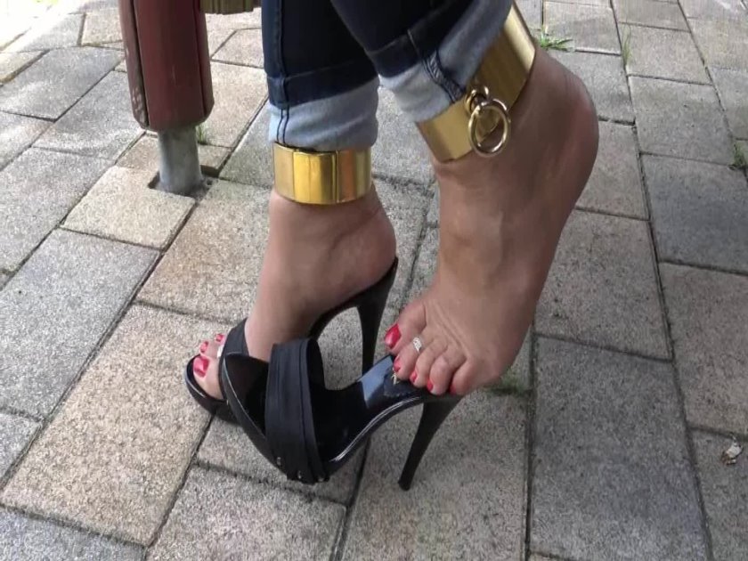 Sherry reccomend shopping high heels louboutin shop