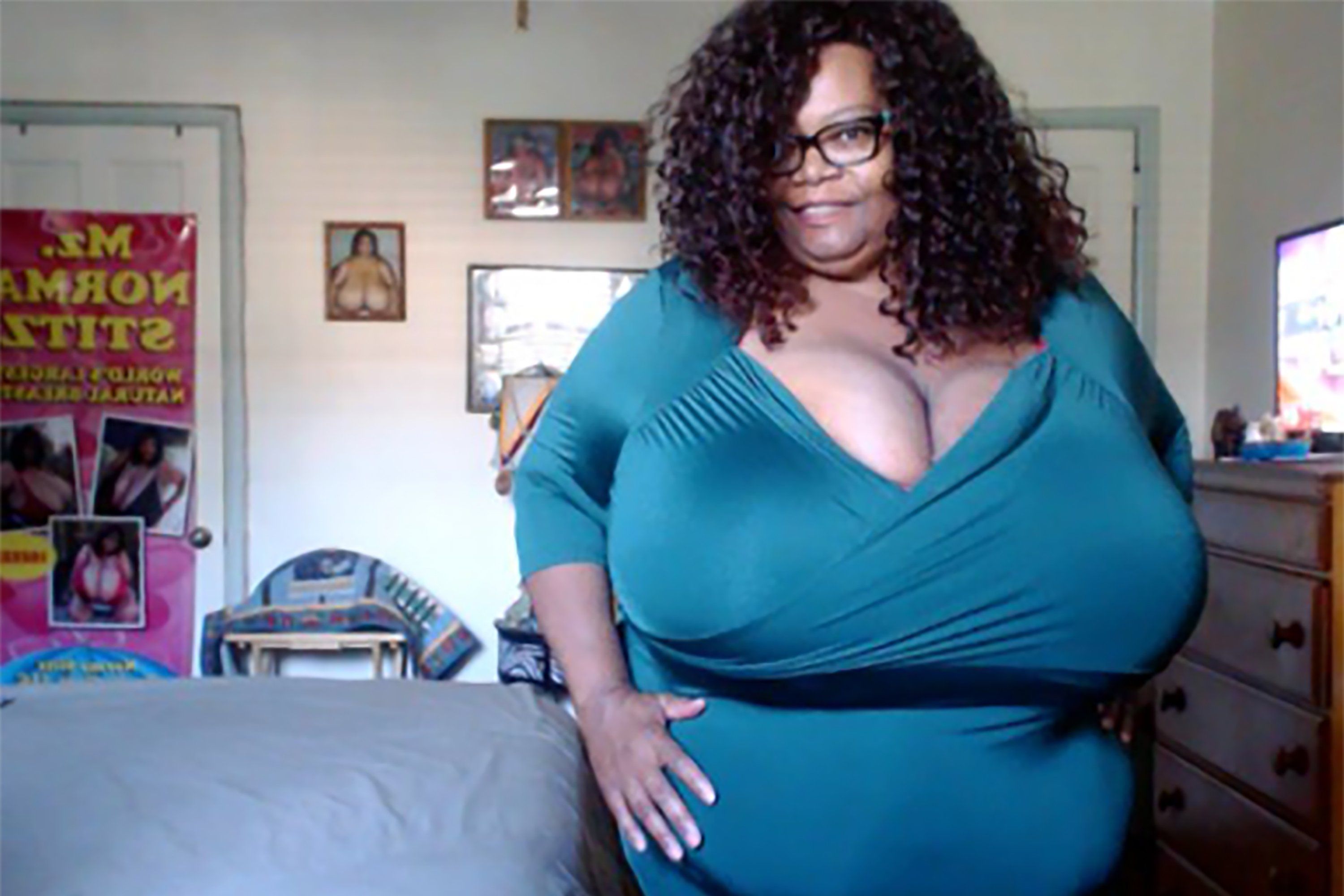 Snappie reccomend webcam huge black tits like norma