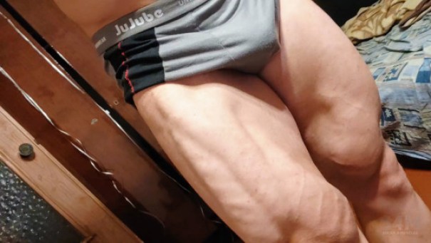 Stem reccomend beautiful fbbworkoutbicep posing