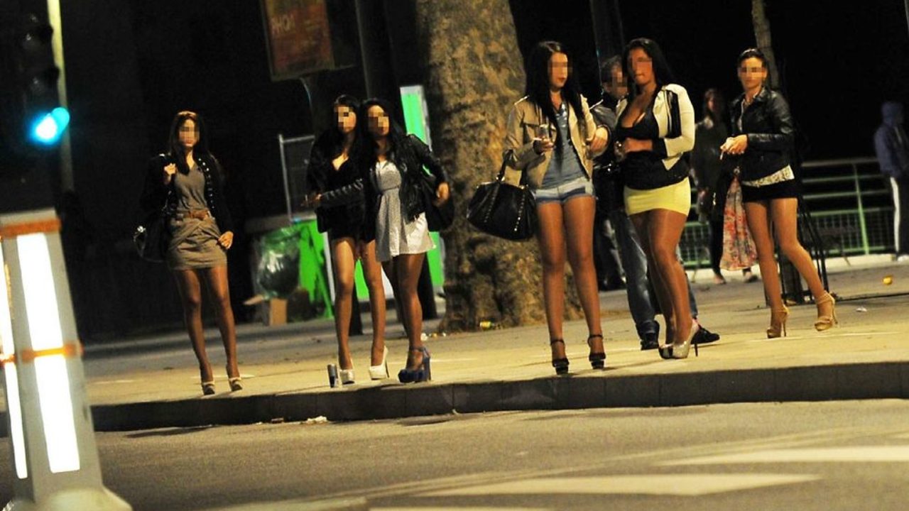 Differents night clubs prostitutes jonquera