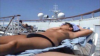 Louis-Vuitton reccomend sunbathing cruise vacation