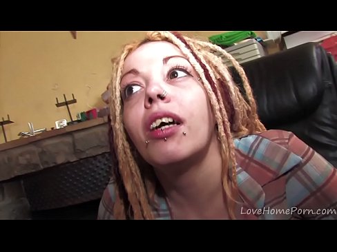 The T. recommendet dreads white girl with